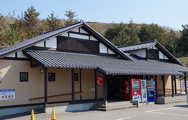 岩船港鮮魚センター大型トイレ