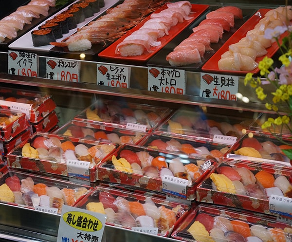 岩船港鮮魚センター館内のご案内 ｜ 新潟県村上市瀬波温泉3-6-38
